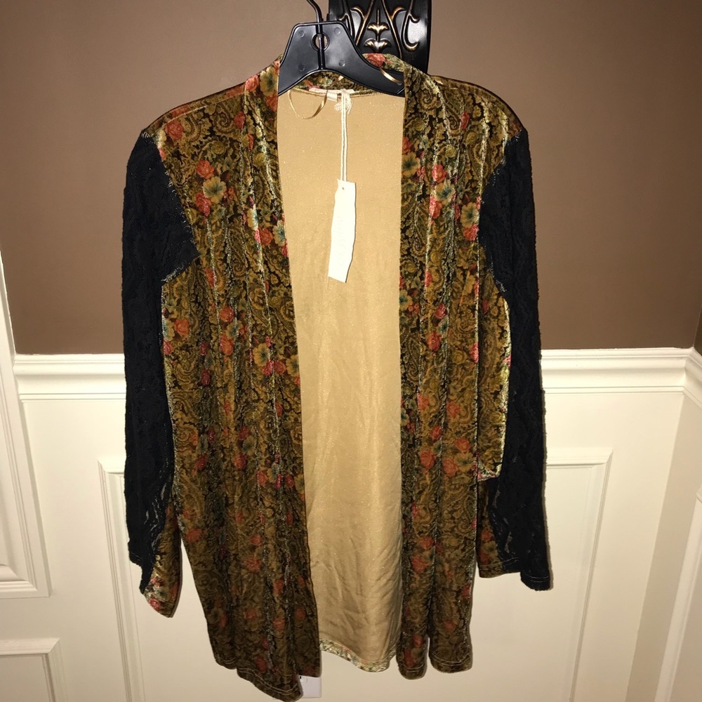 NWT Mystree boutique Kimono
